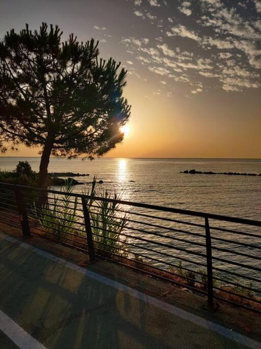 Magnolia Casa Di Campagna Costa Dei Trabocchi ร็อกกา ซานโจวานี ภายนอก รูปภาพ
